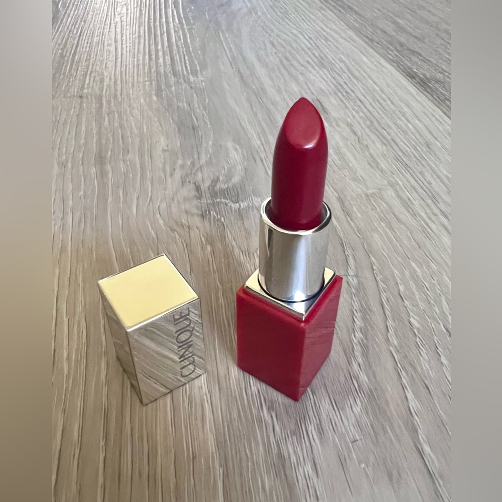 (New) Clinique Cherry Pop, travel size